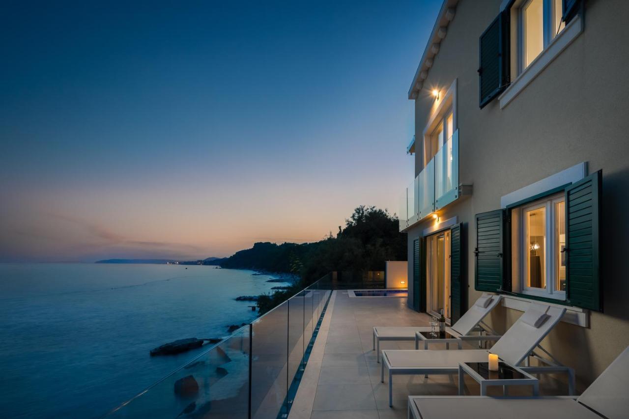 Epetium Beach Villa Split Dış mekan fotoğraf