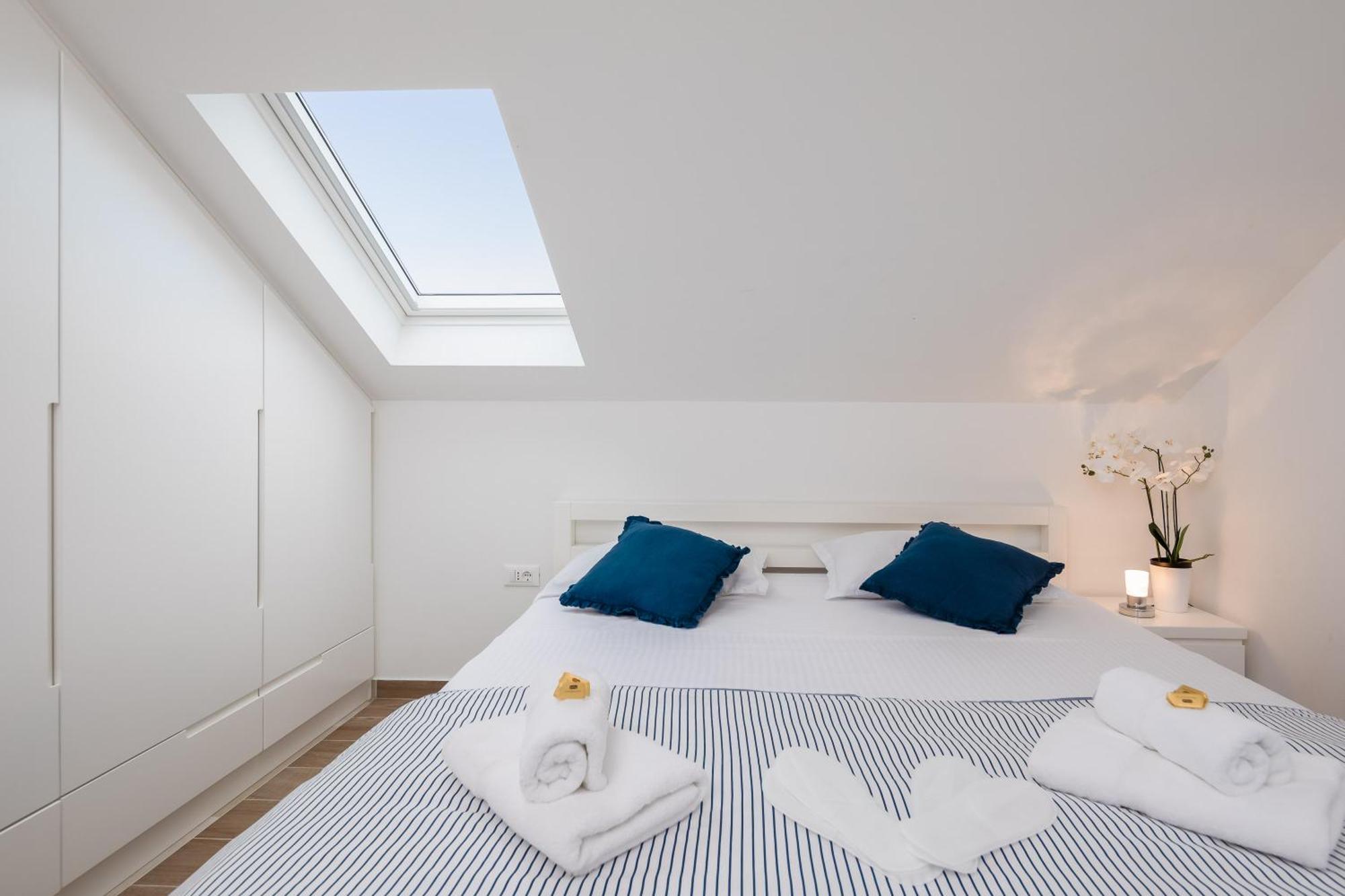 Epetium Beach Villa Split Dış mekan fotoğraf