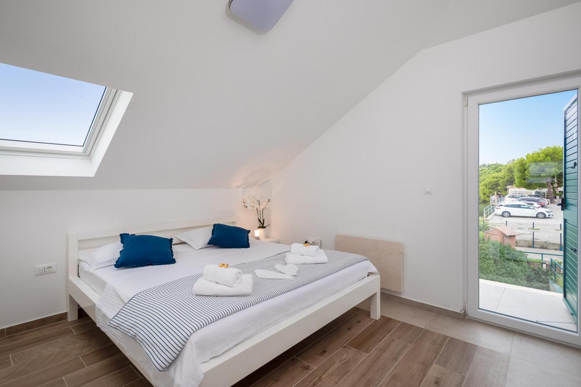 Epetium Beach Villa Split Dış mekan fotoğraf