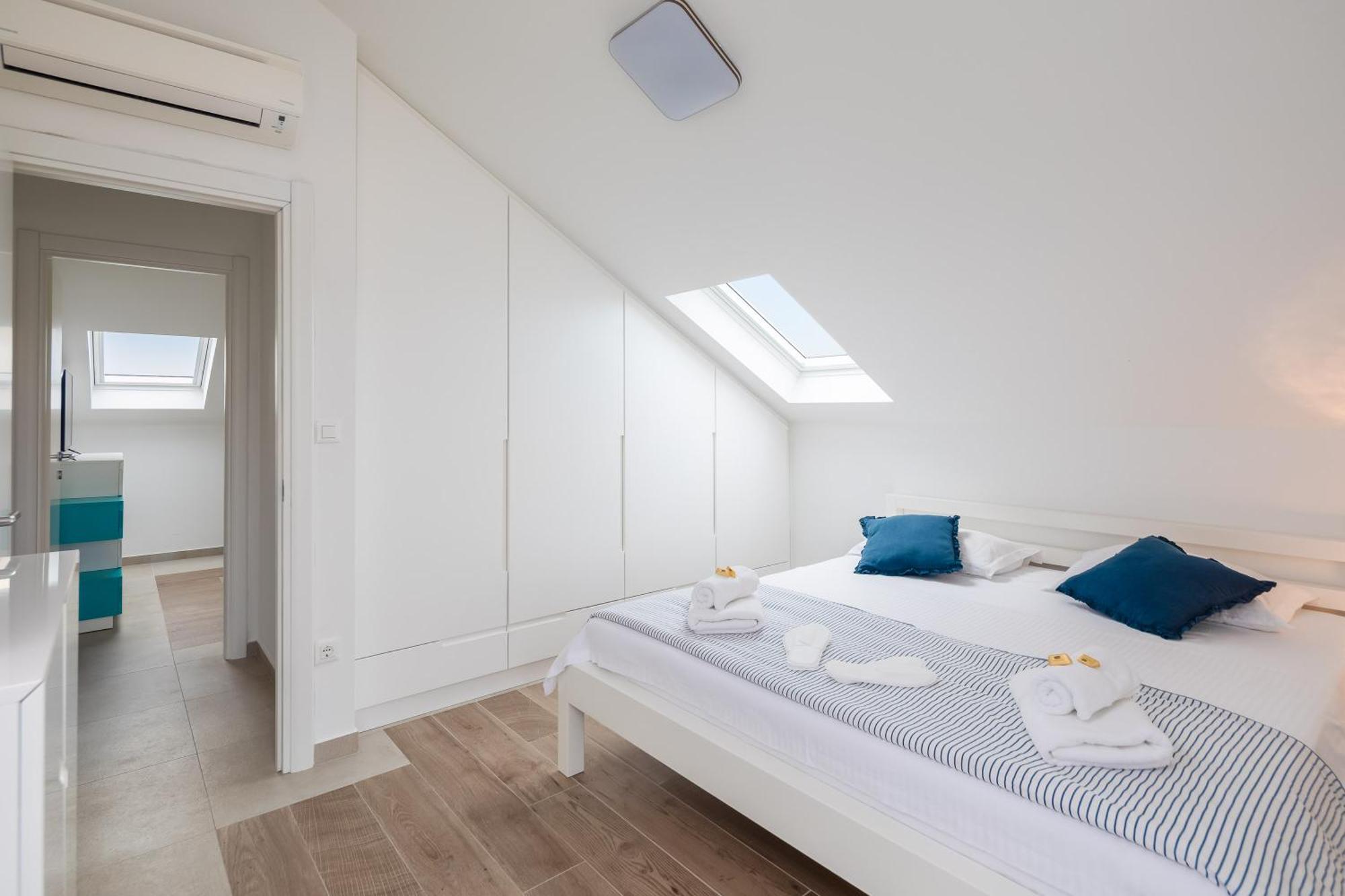 Epetium Beach Villa Split Dış mekan fotoğraf