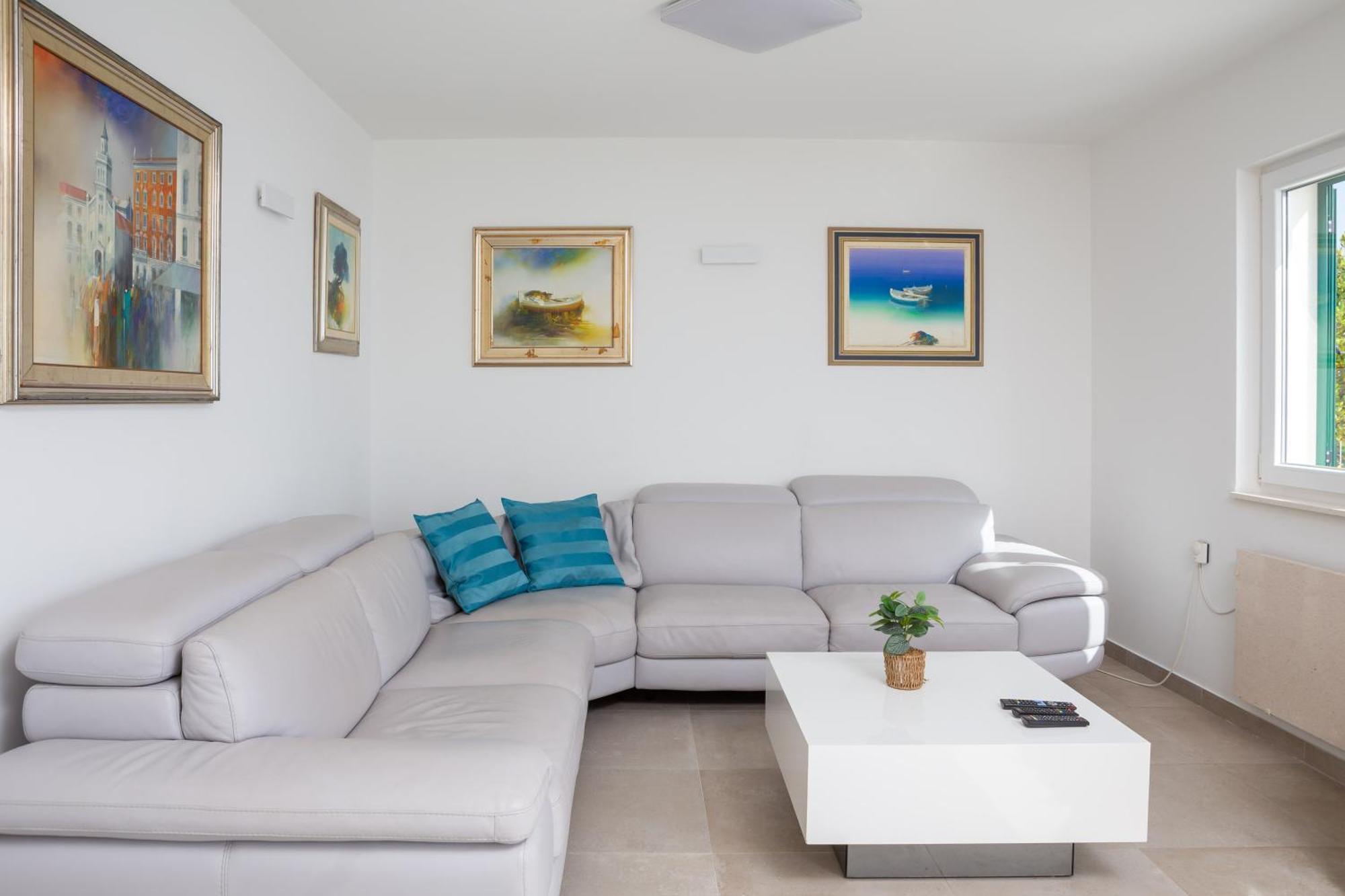 Epetium Beach Villa Split Dış mekan fotoğraf