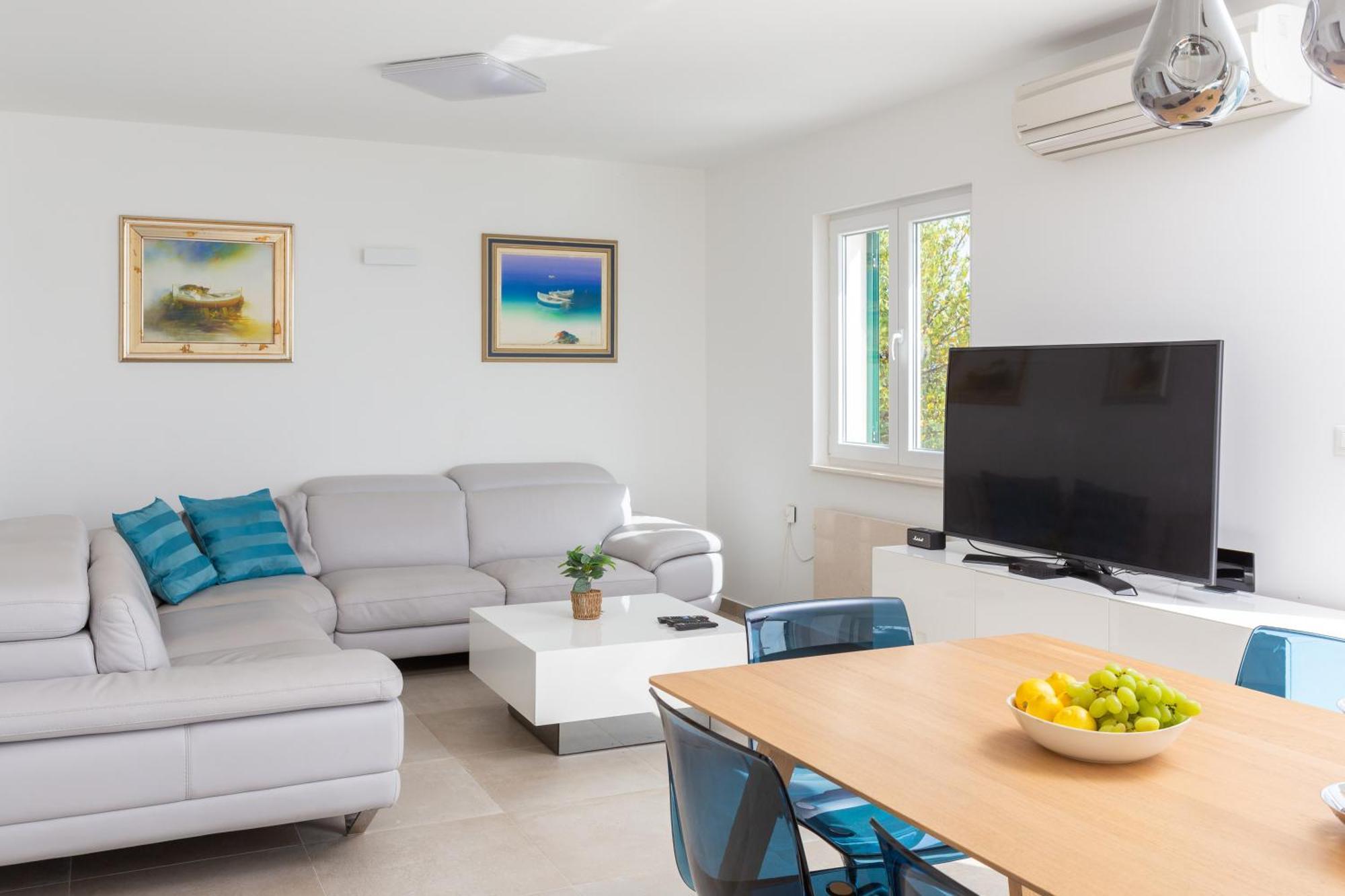 Epetium Beach Villa Split Dış mekan fotoğraf